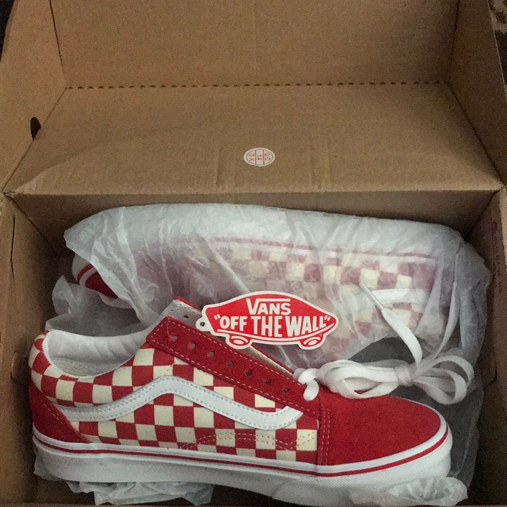 Old Skool (primary check) Rng Rd/W. 6.5 in men, 8.0 in women